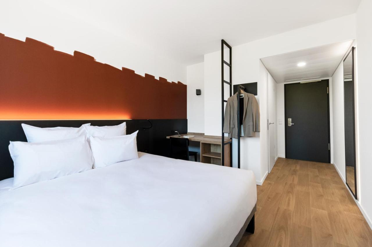 B&B Hotel Nyon Bagian luar foto